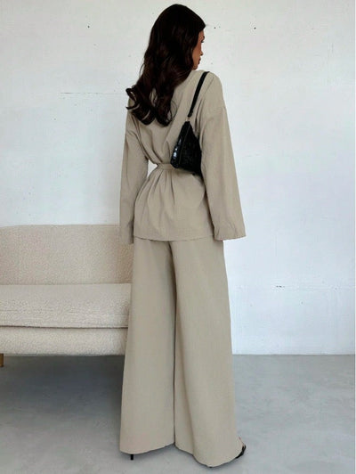 LOOSE TWO-PIECE SET