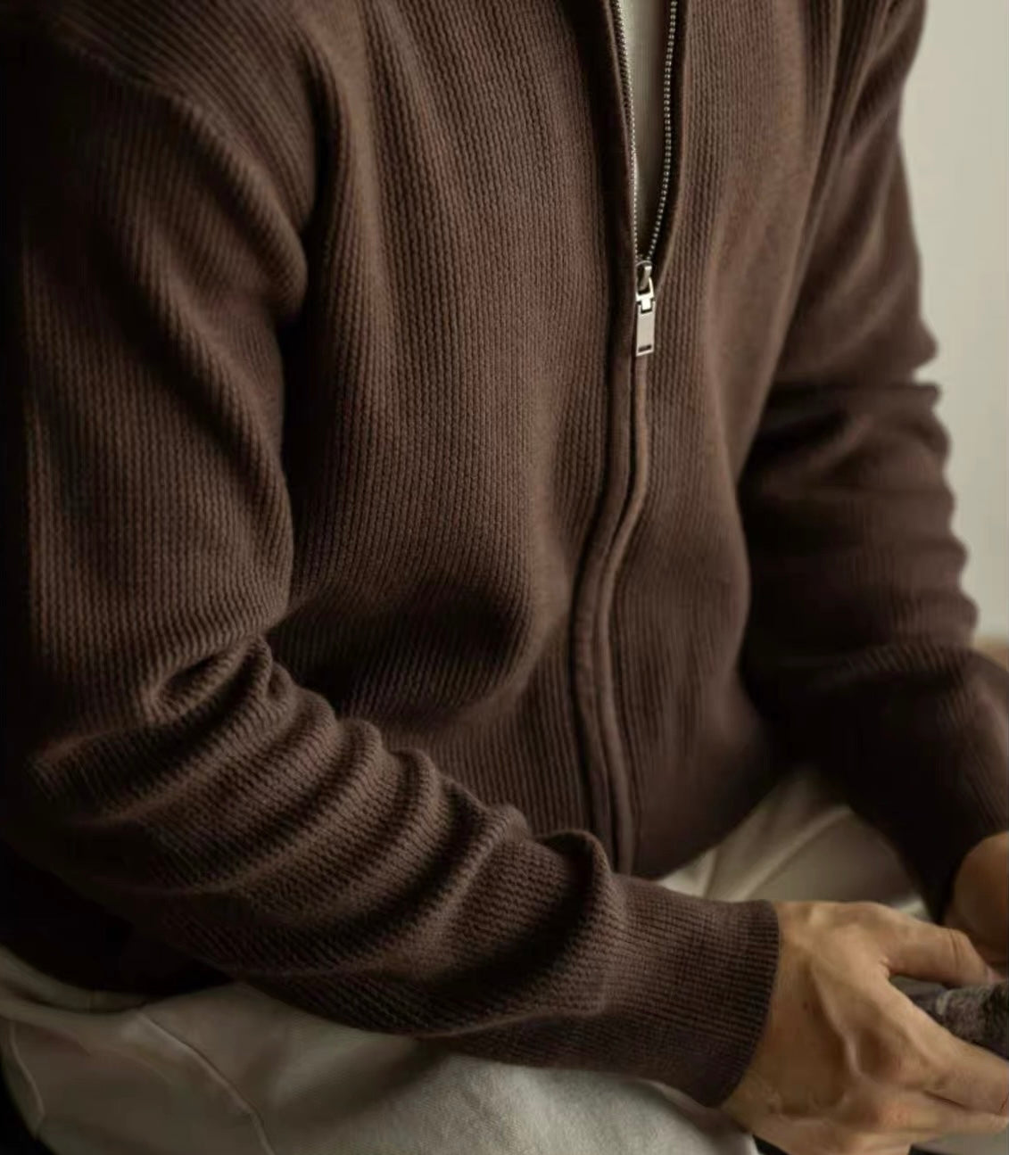 Eleganter Zip-Cardigan