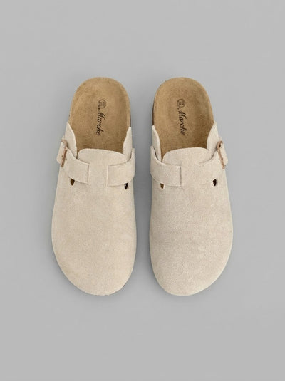 TRENDY CLOGS