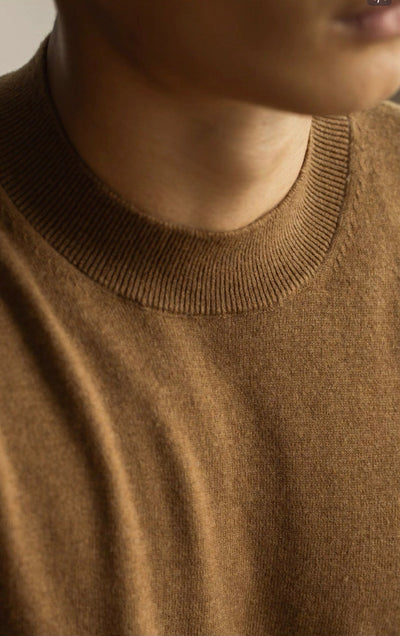 CREWNECK SWEATER